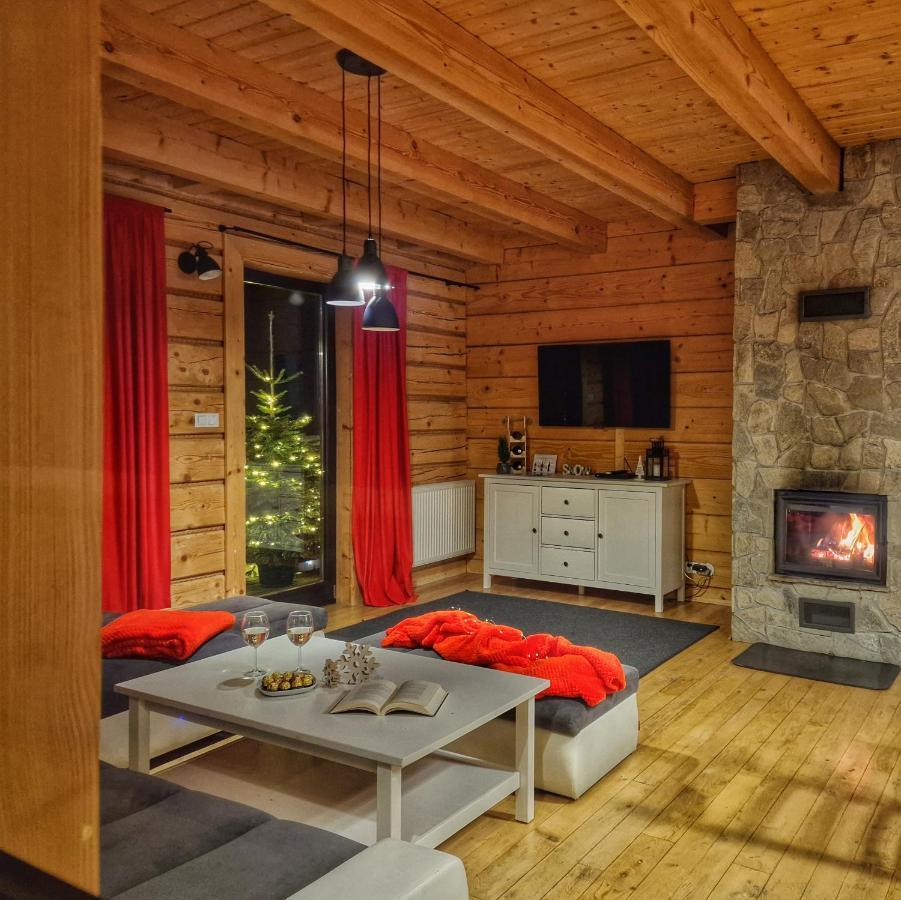 Lk Resort Lapsze Domy Z Prywatna Balia I Sauna Łapsze Niżne Eksteriør billede