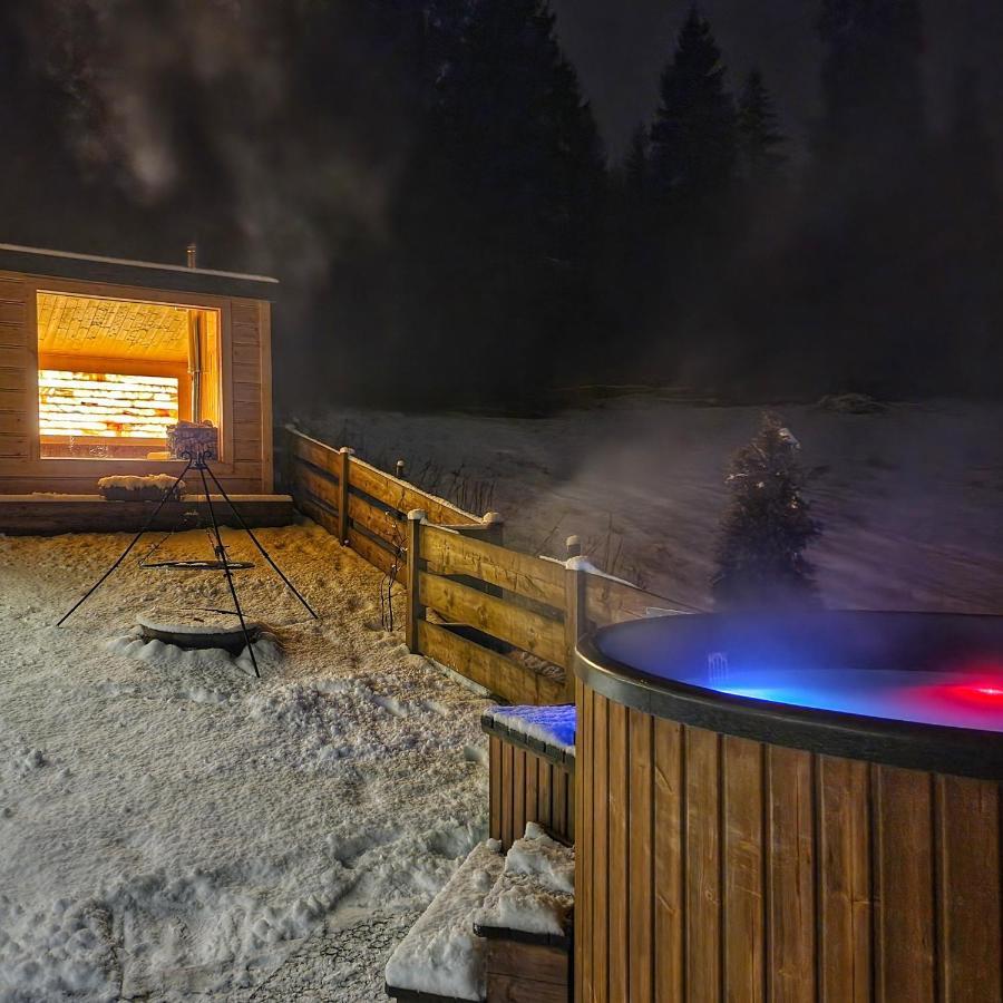 Lk Resort Lapsze Domy Z Prywatna Balia I Sauna Łapsze Niżne Eksteriør billede