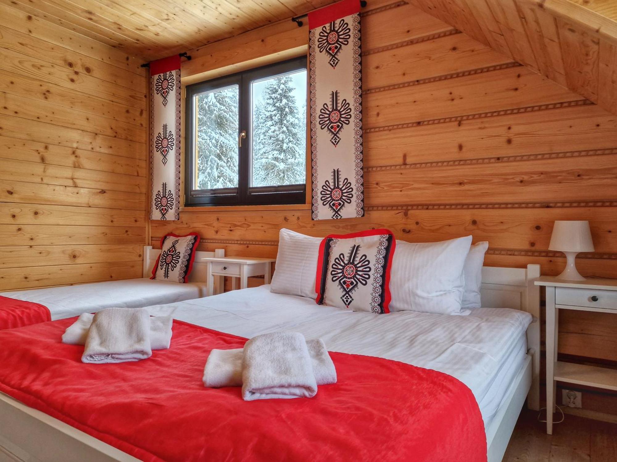 Lk Resort Lapsze Domy Z Prywatna Balia I Sauna Łapsze Niżne Eksteriør billede